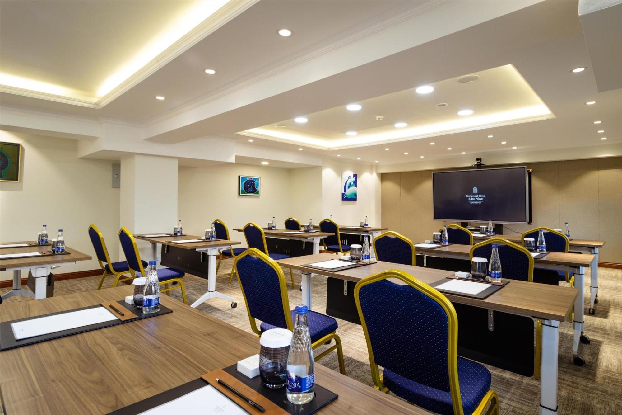 אולן בטור Kempinski Hotel Khan Palace מראה חיצוני תמונה