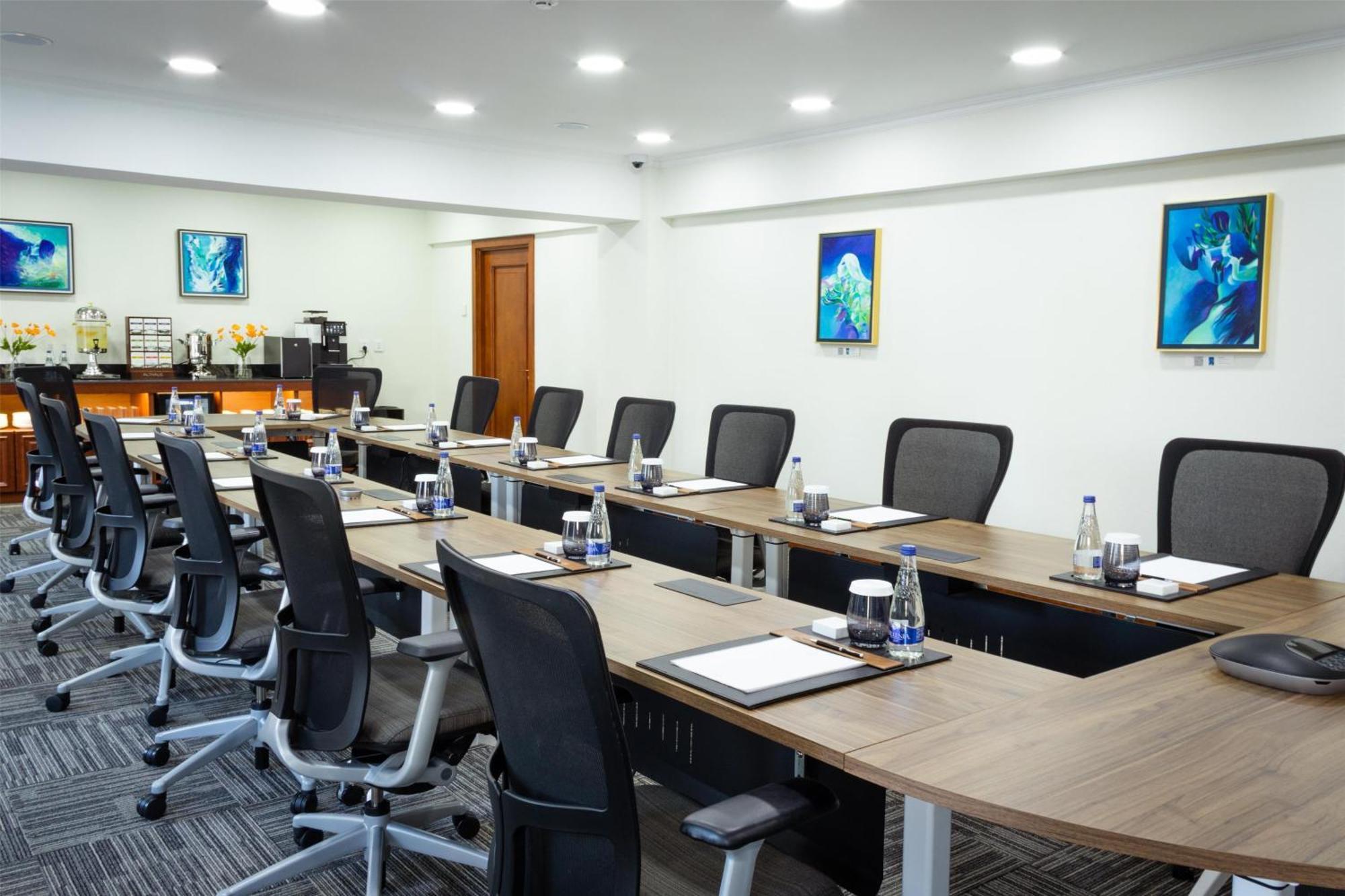 אולן בטור Kempinski Hotel Khan Palace מראה חיצוני תמונה