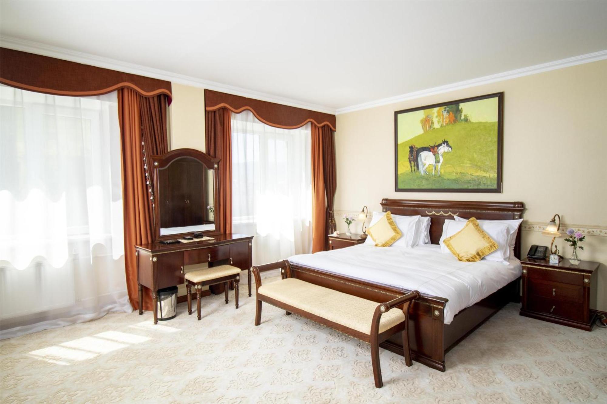אולן בטור Kempinski Hotel Khan Palace מראה חיצוני תמונה