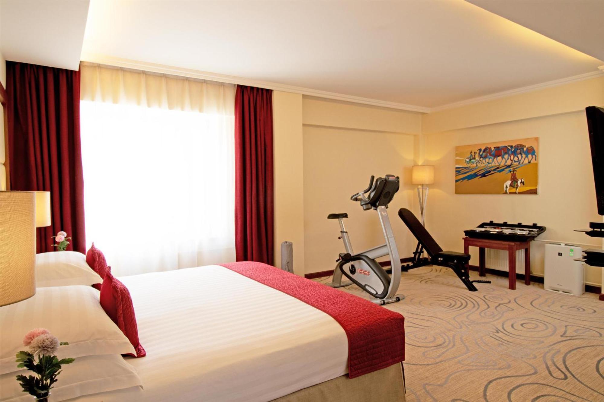 אולן בטור Kempinski Hotel Khan Palace מראה חיצוני תמונה